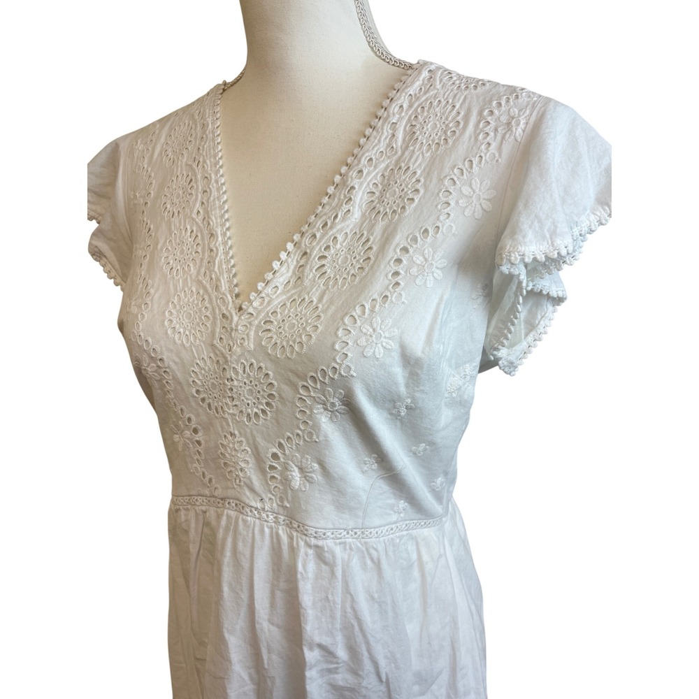 CITY TRIANGLES White Eyelet Lace Dress Sz M Lace Flutter Church Graduation‎ - Picture 8 of 11
